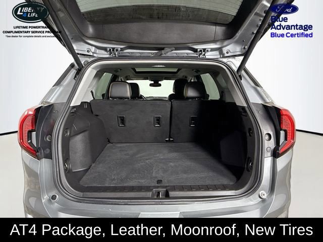 Used 2024 GMC Terrain AT4 image 25