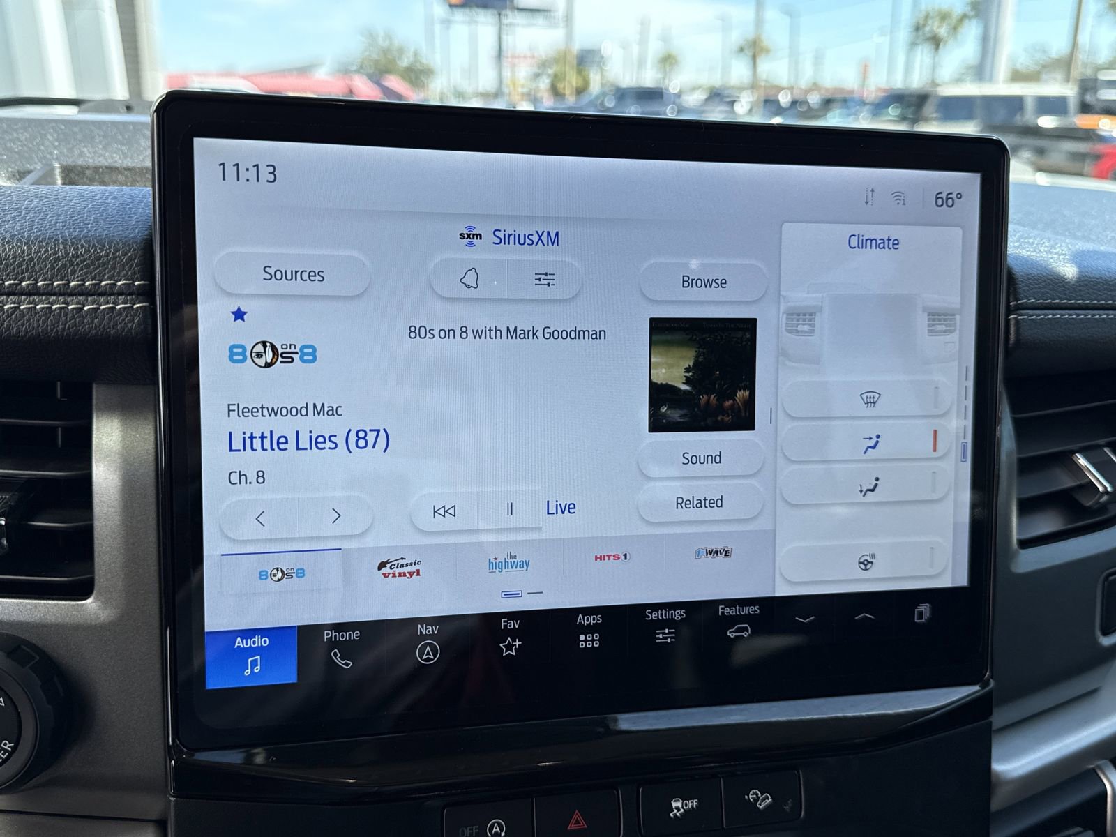 Certified 2024 Ford Expedition XLT image 22