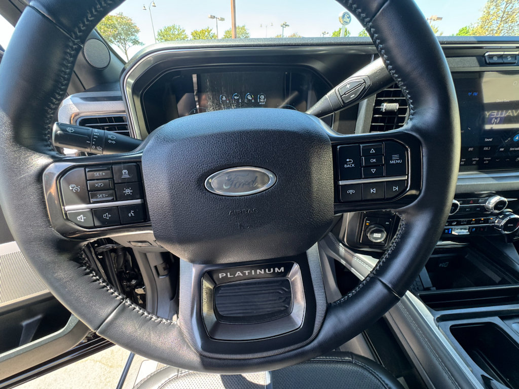 Certified 2026 Ford F450 Platinum w/ FX4 Off-Road Package AWD/4WD image 16
