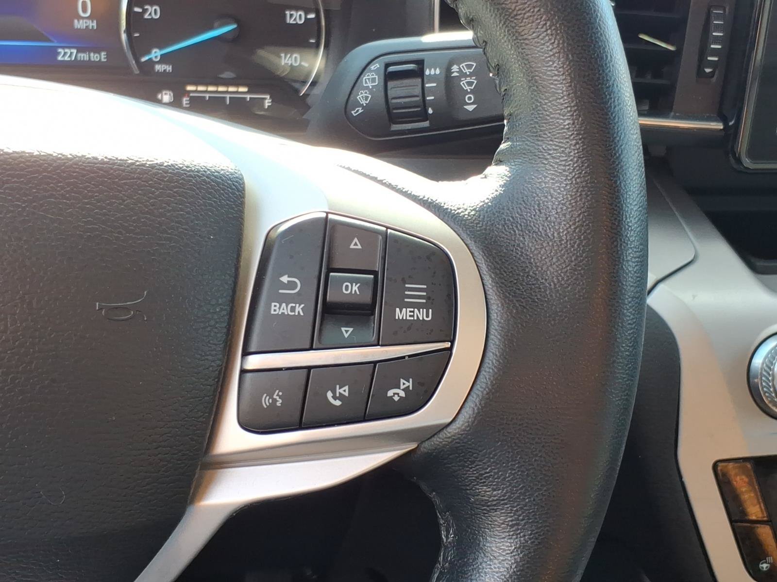 Certified 2023 Ford Explorer XLT w/ Equipment Group 202A AWD/4WD image 18