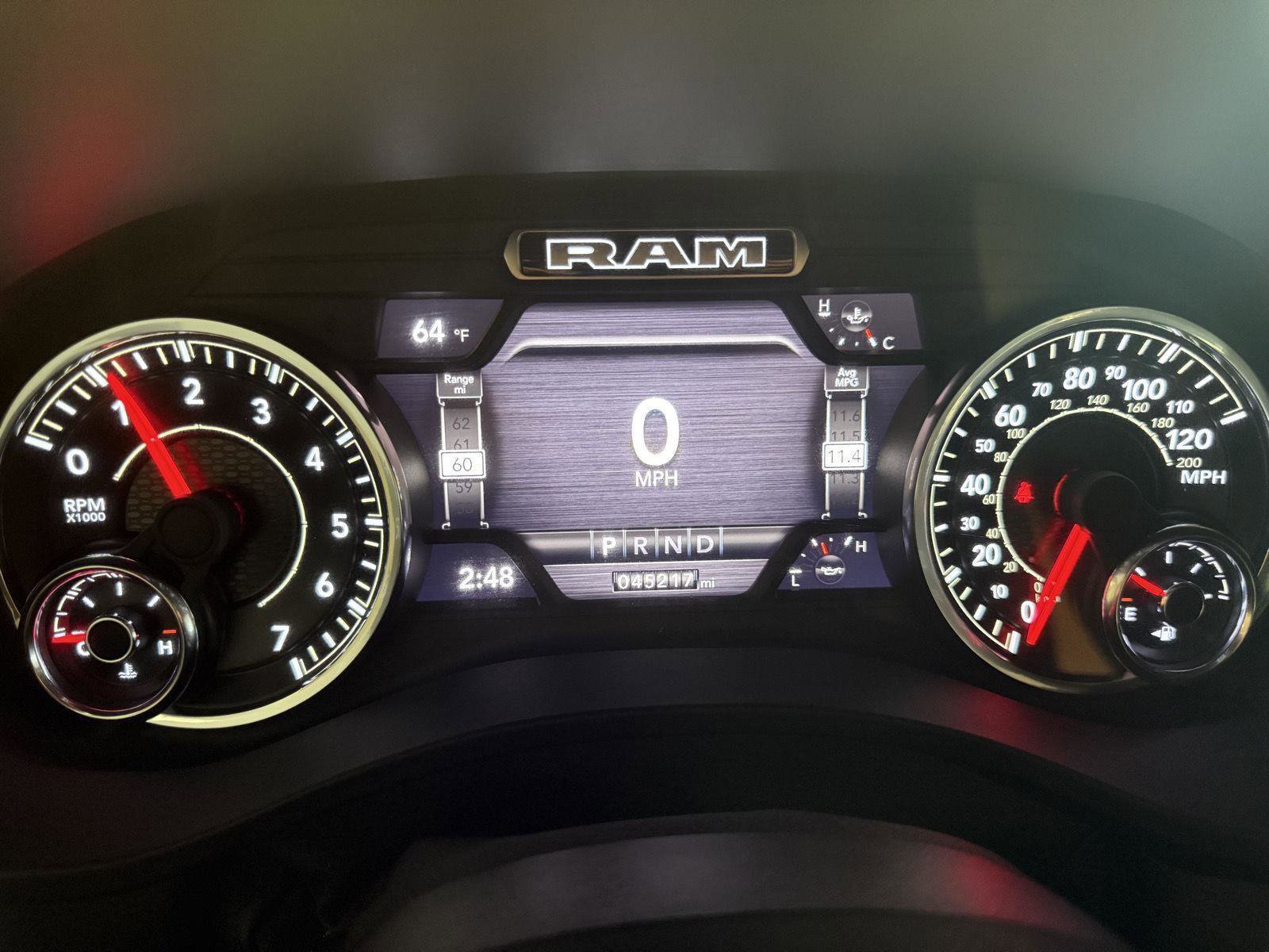 Used 2021 RAM 1500 Big Horn w/ Built-to-serve Edition image 3