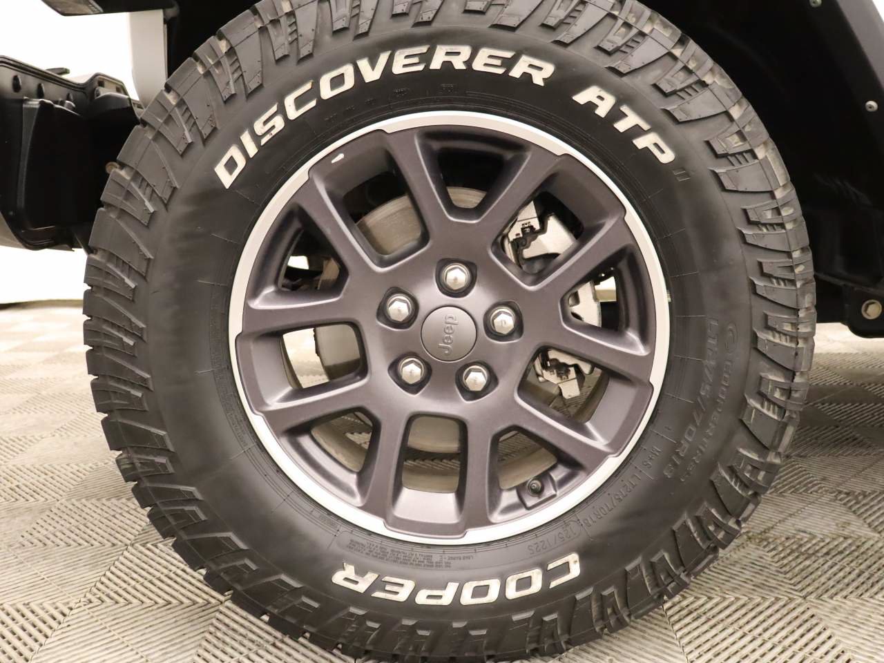Used 2022 Jeep Gladiator Overland AWD/4WD image 6
