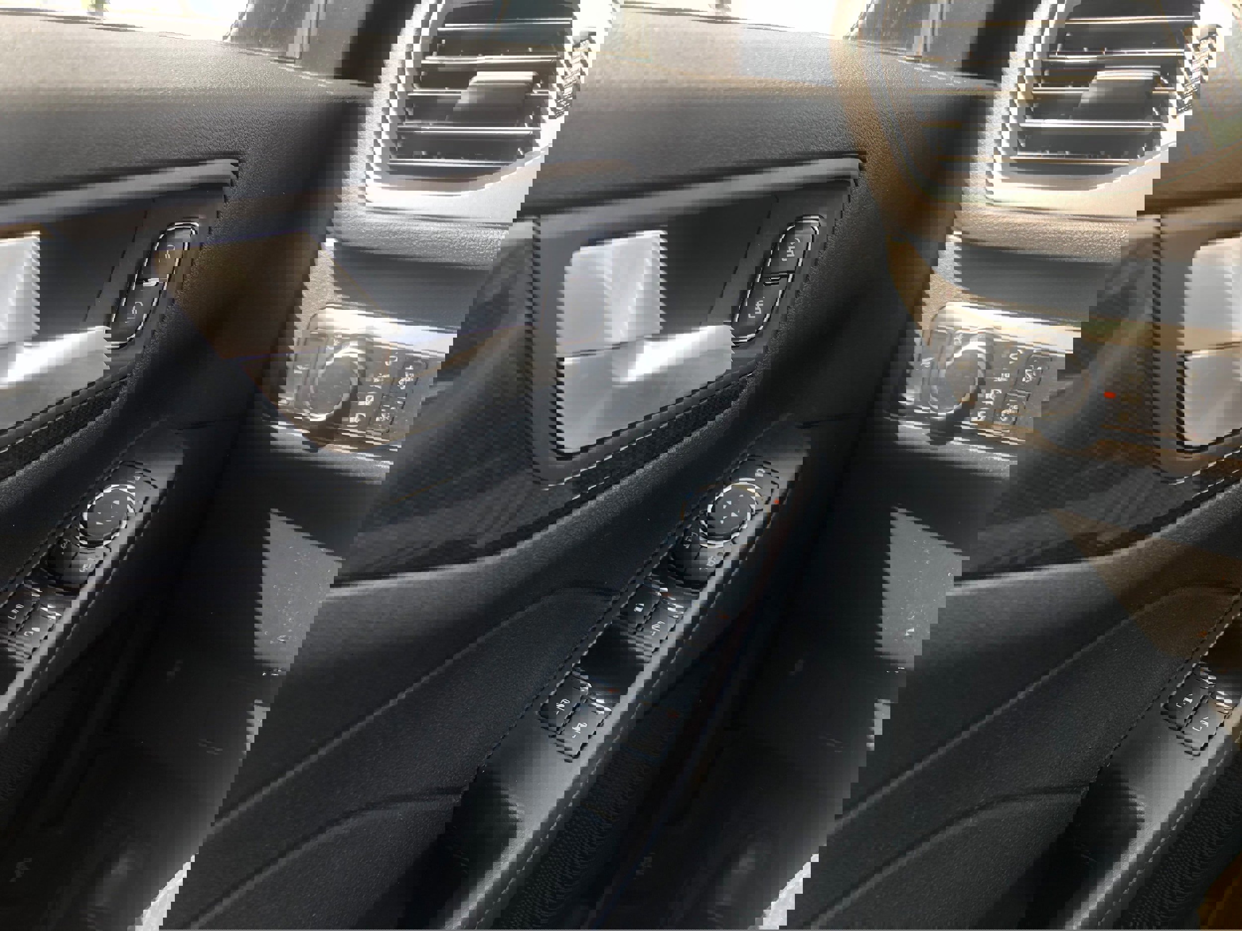 Certified 2023 Ford Escape ST-Line w/ Tech Pack #1 image 17