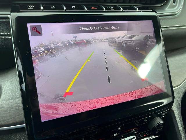 Used 2021 Jeep Grand Cherokee L Limited AWD/4WD image 31
