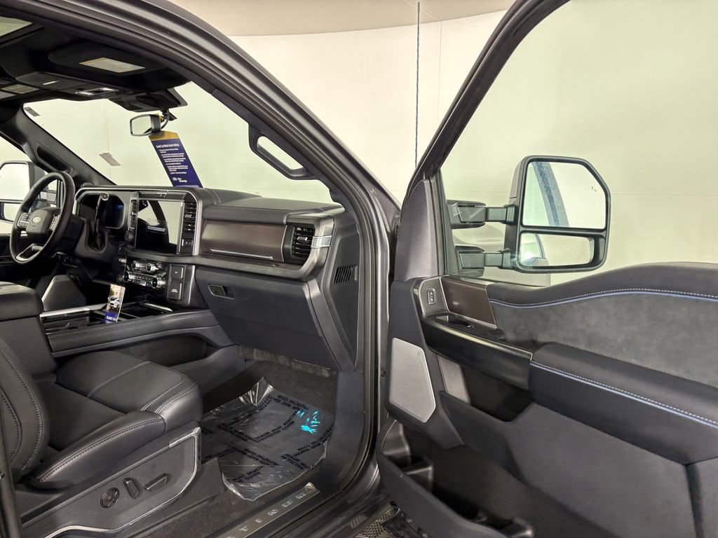 Certified 2026 Ford F450 Platinum AWD/4WD image 37