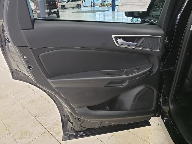 Certified 2024 Ford Edge SEL w/ Convenience Package AWD/4WD image 15