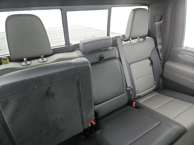 Used 2025 Chevrolet Silverado 2500 ZR2 w/ ZR2 Bison Edition image 18