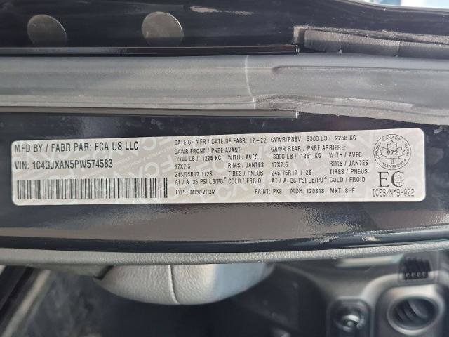 Used 2023 Jeep Wrangler Sport AWD/4WD image 30