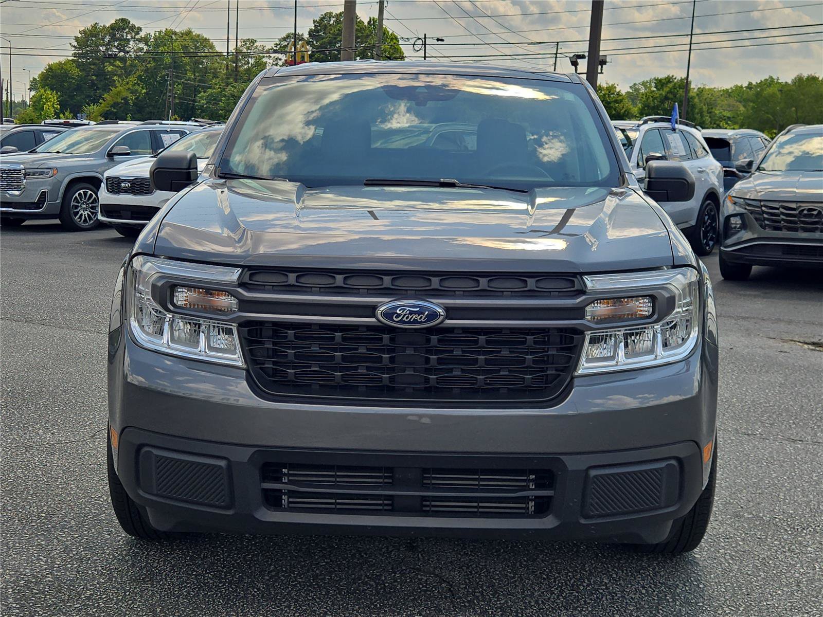 Certified 2023 Ford Maverick XLT FWD image 3