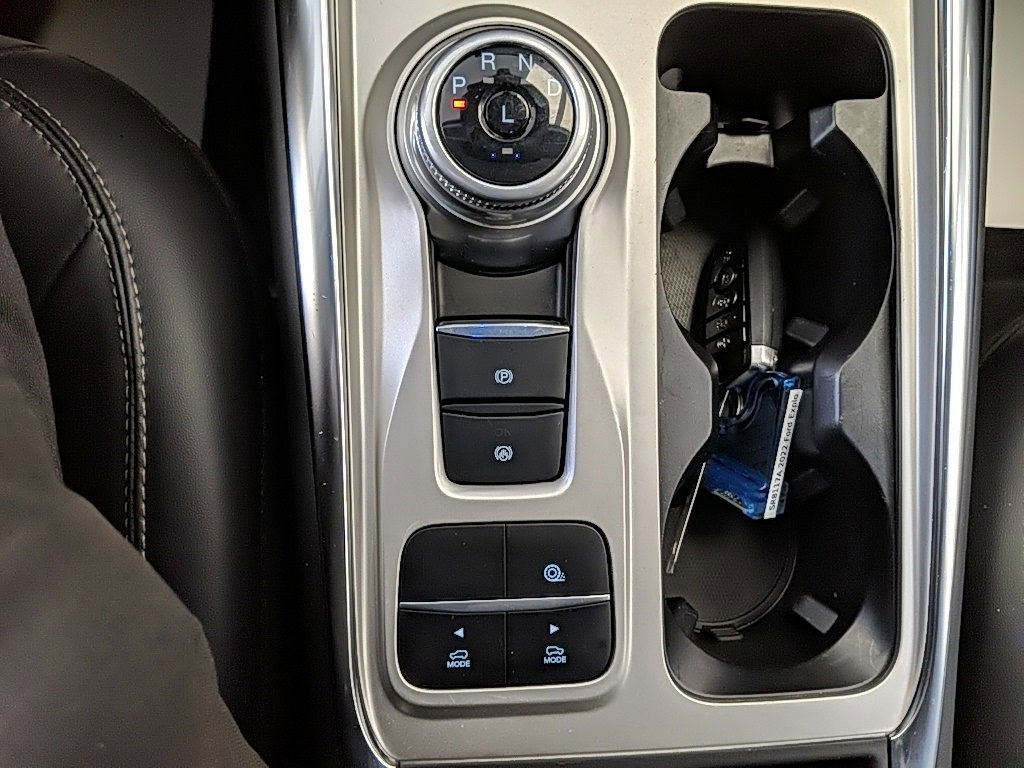 Certified 2022 Ford Explorer XLT w/ Equipment Group 202A image 22