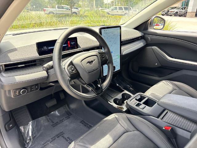 Certified 2025 Ford Mustang Mach-E Premium AWD/4WD image 6