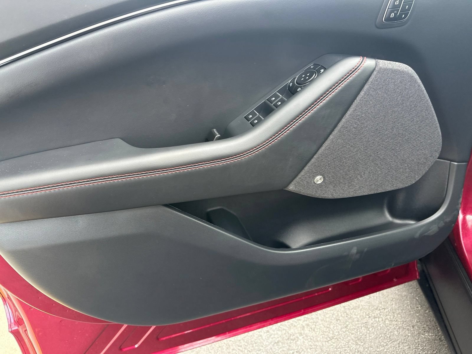 Certified 2025 Ford Mustang Mach-E Premium w/ Sport Appearance Package RWD image 18