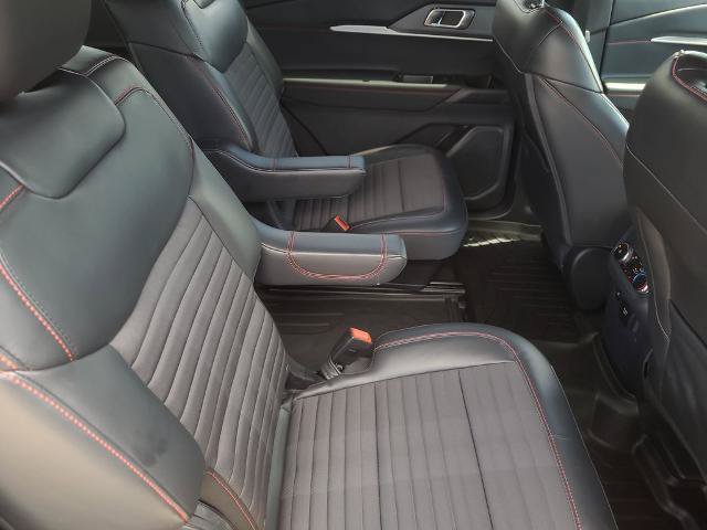 Certified 2025 Ford Explorer ST-Line w/ Premium Package RWD image 12