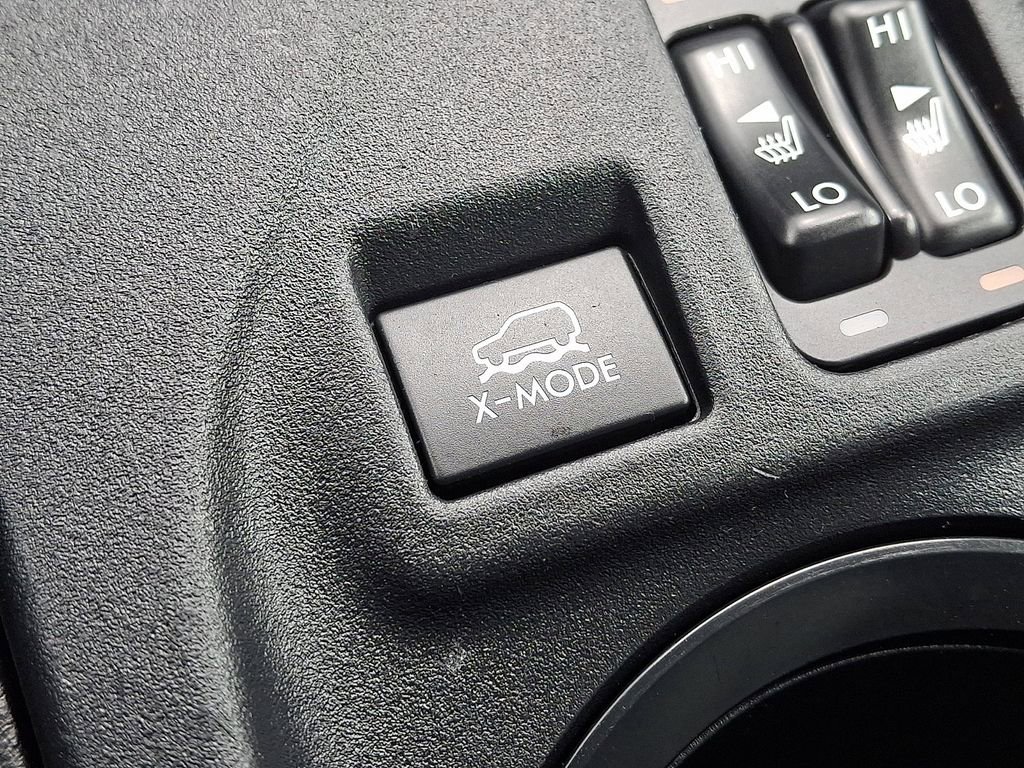 Used 2018 Subaru Crosstrek 2.0i Premium AWD/4WD image 24