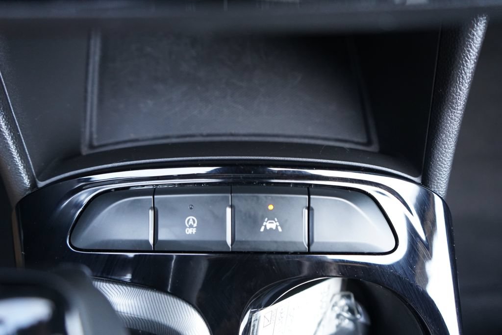 Used 2025 Buick Envista Sport Touring FWD image 34