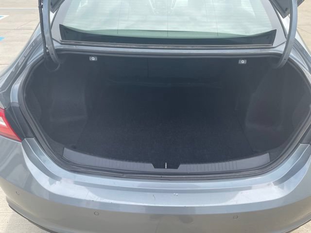 Used 2024 Chevrolet Malibu LT FWD image 19