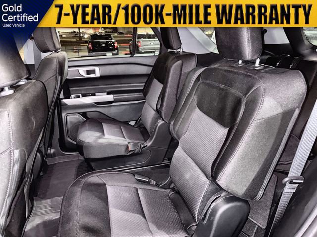Certified 2024 Ford Explorer XLT image 30