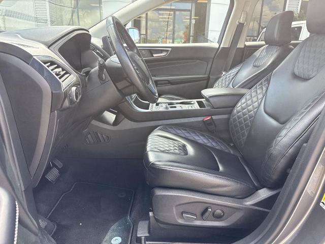 Certified 2024 Ford Edge Titanium AWD/4WD image 4