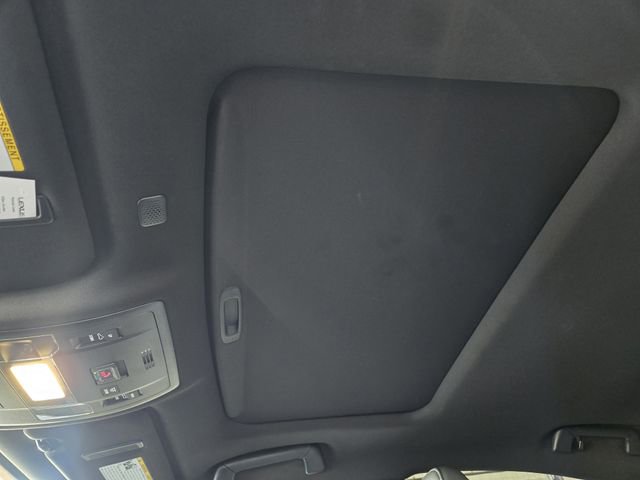 Used 2024 Lexus IS 350 F Sport w/ Navigation Package image 27