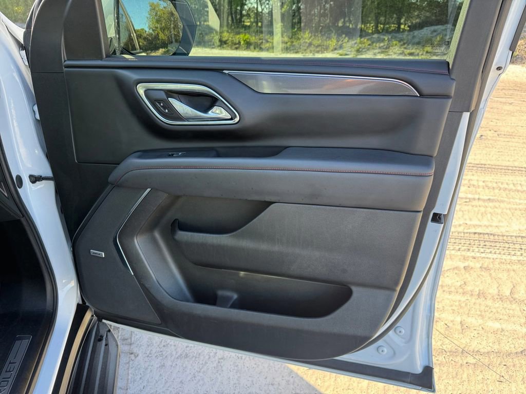 Used 2024 Chevrolet Tahoe RST w/ Luxury Package image 19