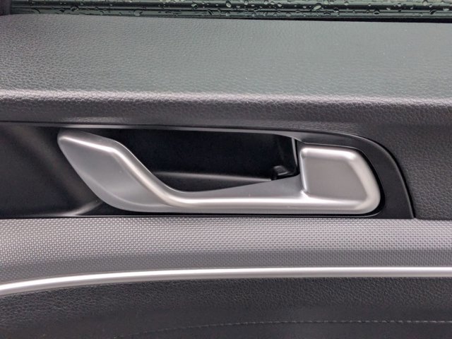 Used 2023 Kia K5 GT-Line image 37