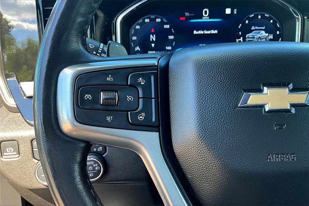 Used 2022 Chevrolet Silverado 1500 LTZ w/ Z71 Off-Road Package image 19