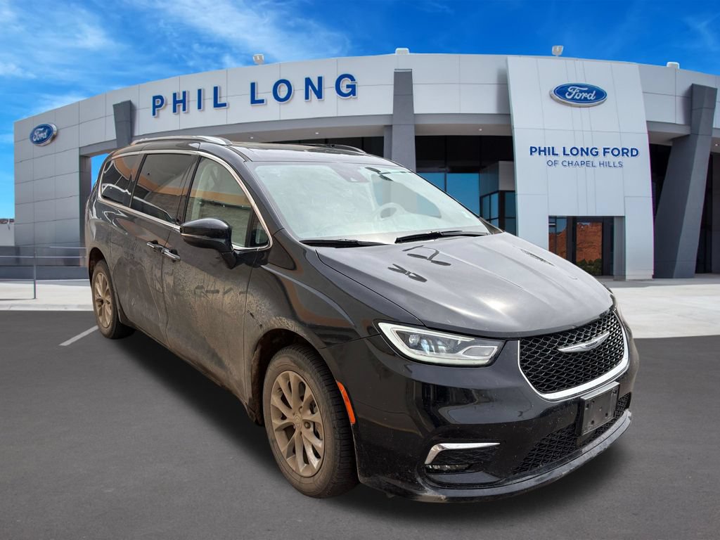 Used 2021 Chrysler Pacifica Touring-L AWD/4WD image 8