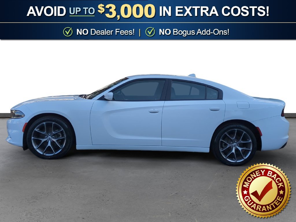 Used 2022 Dodge Charger SXT w/ Plus Group RWD image 2