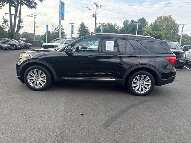 Certified 2022 Ford Explorer Limited w/ Equipment Group 301A AWD/4WD image 4