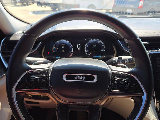 Used 2021 Jeep Grand Cherokee L Overland w/ Luxury Tech Group IV AWD/4WD image 35