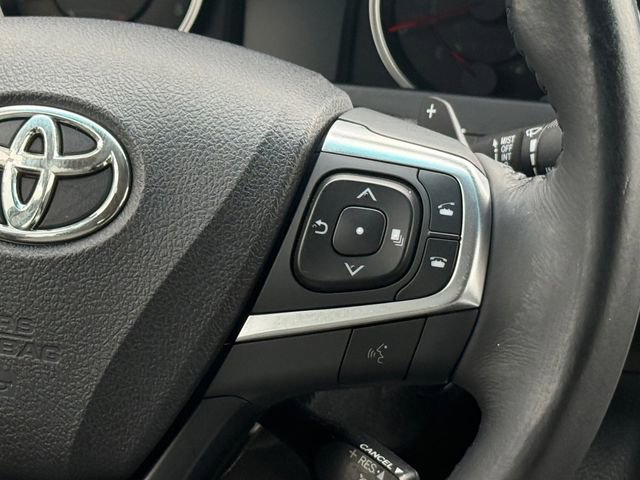 Used 2017 Toyota Camry SE image 11
