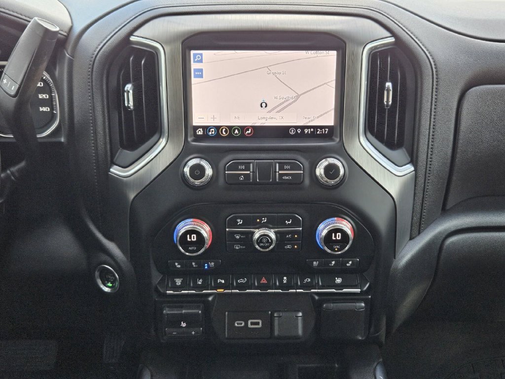 Used 2022 GMC Sierra 3500 Denali AWD/4WD image 26