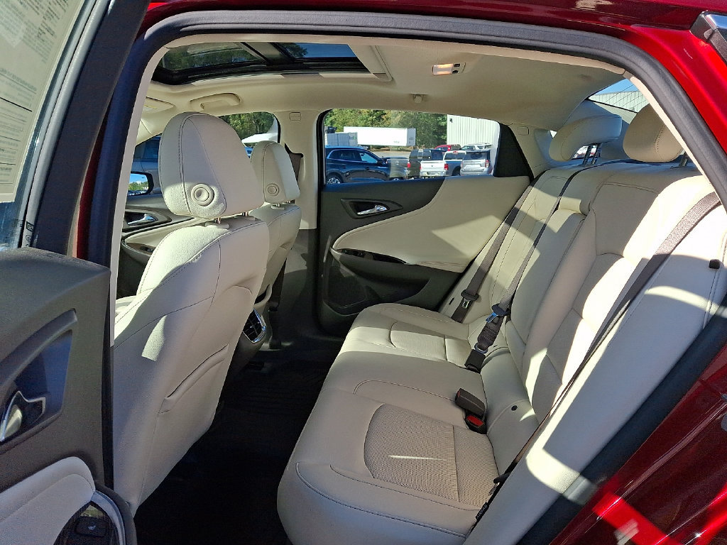Used 2021 Chevrolet Malibu Premier FWD image 10