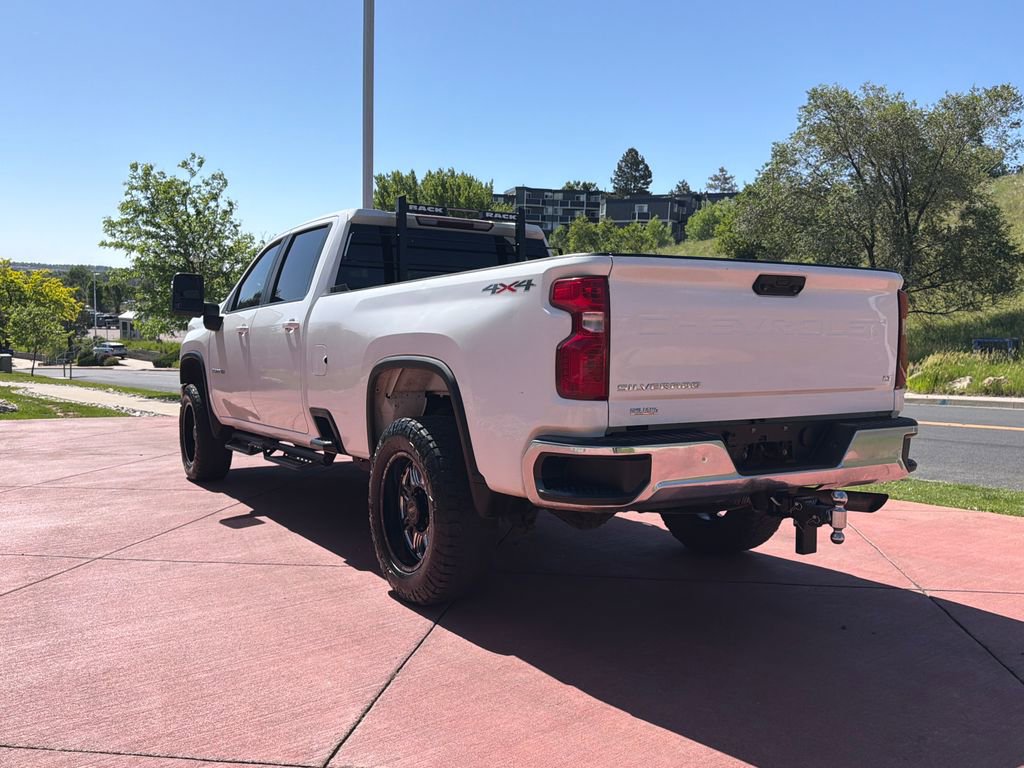 Used 2020 Chevrolet Silverado 3500 LT AWD/4WD image 6
