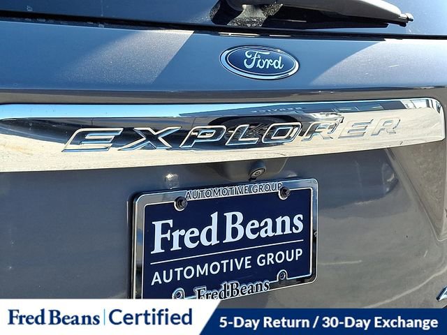 Certified 2022 Ford Explorer XLT w/ Equipment Group 202A AWD/4WD image 32
