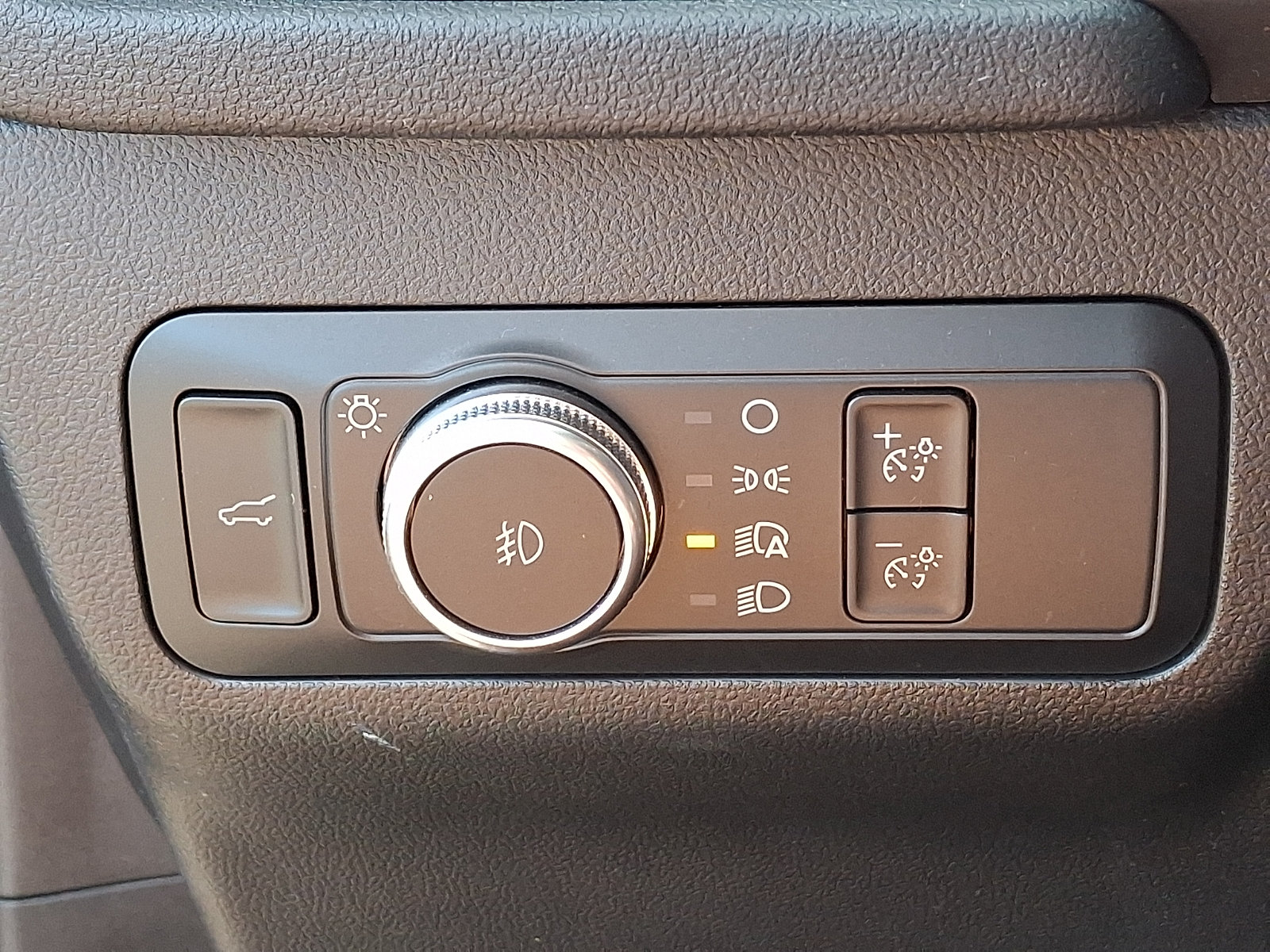 Certified 2022 Ford Escape SEL AWD/4WD image 23