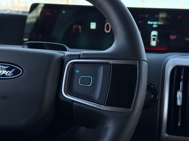 Certified 2025 Ford Expedition Max Active image 29