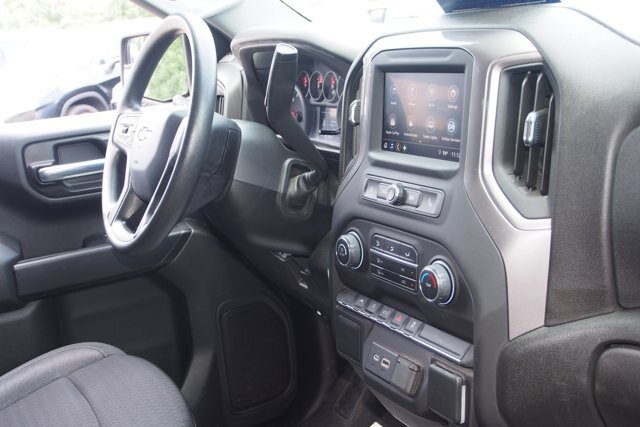 Used 2022 Chevrolet Silverado 1500 Custom AWD/4WD image 9
