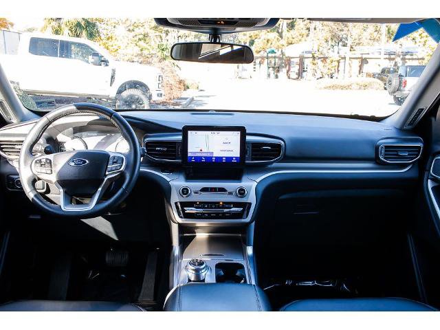 Certified 2023 Ford Explorer XLT w/ Equipment Group 202A image 13