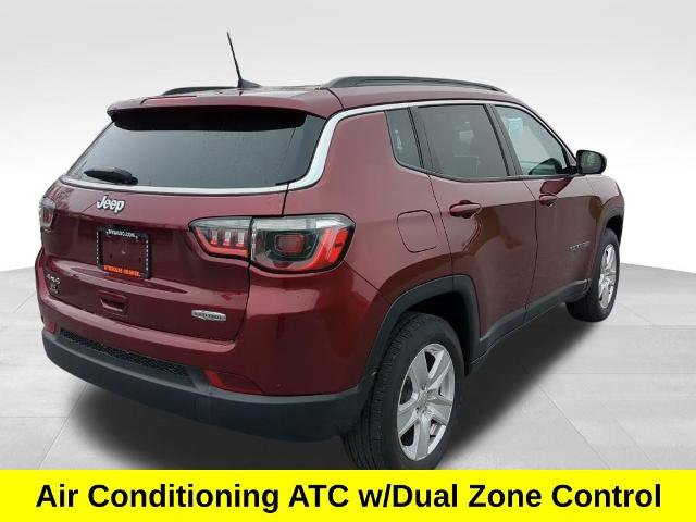 Used 2022 Jeep Compass Latitude w/ Convenience Group AWD/4WD image 5