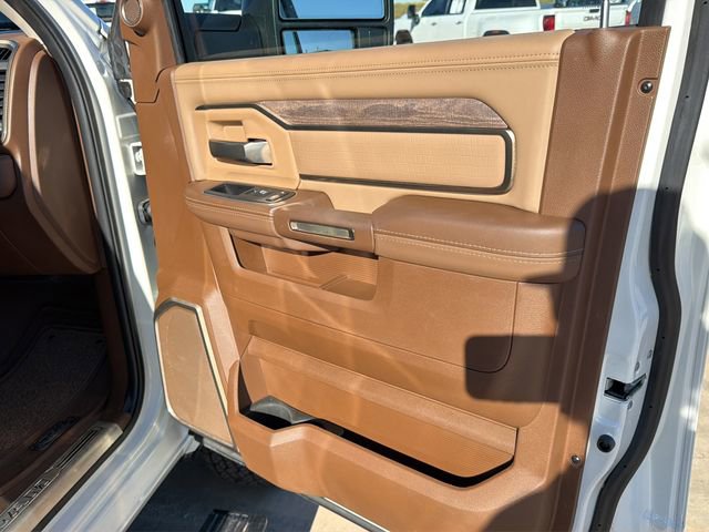 Used 2024 RAM 3500 Limited image 10