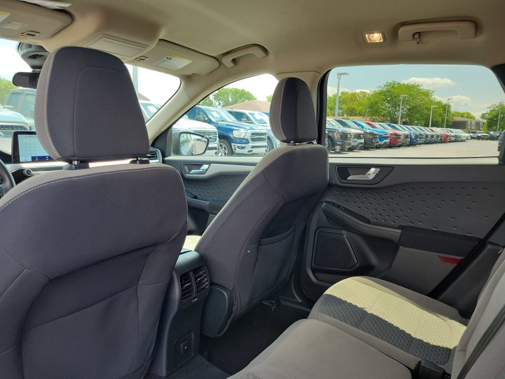 Certified 2020 Ford Escape SE FWD image 16