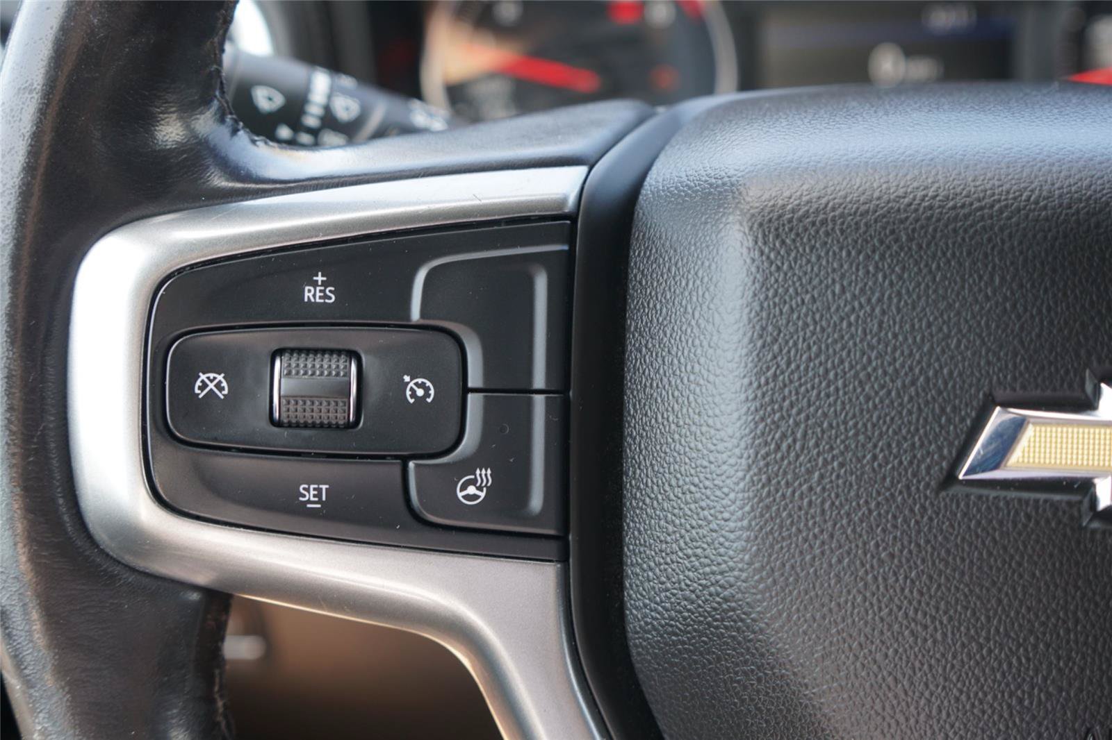 Used 2021 Chevrolet Silverado 1500 LTZ RWD image 16
