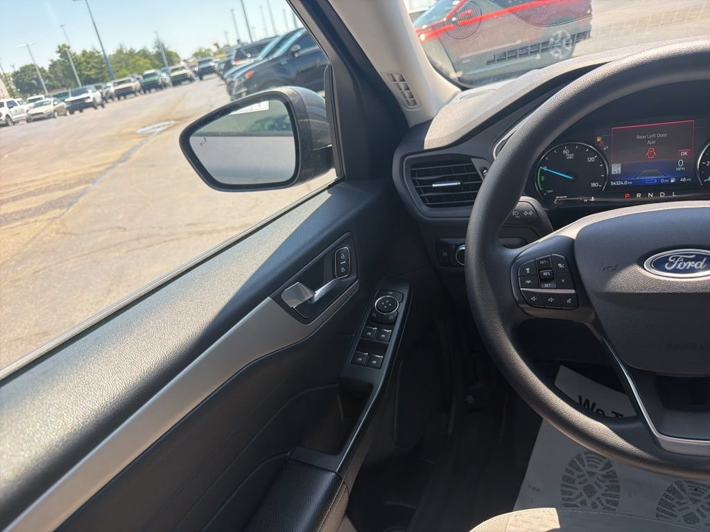 Certified 2021 Ford Escape SE FWD image 19