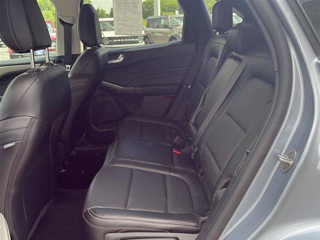 Certified 2022 Ford Escape SEL w/ Technology Package AWD/4WD image 31