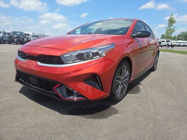 Used 2023 Kia Forte GT-Line w/ GT-Line Technology Package FWD image 2