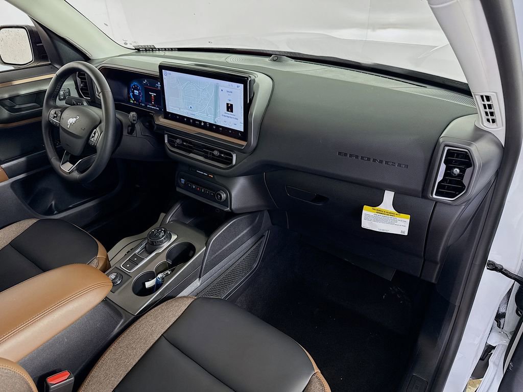 Certified 2025 Ford Bronco Sport Outer Banks w/ Outer Banks Tech Package+ image 31