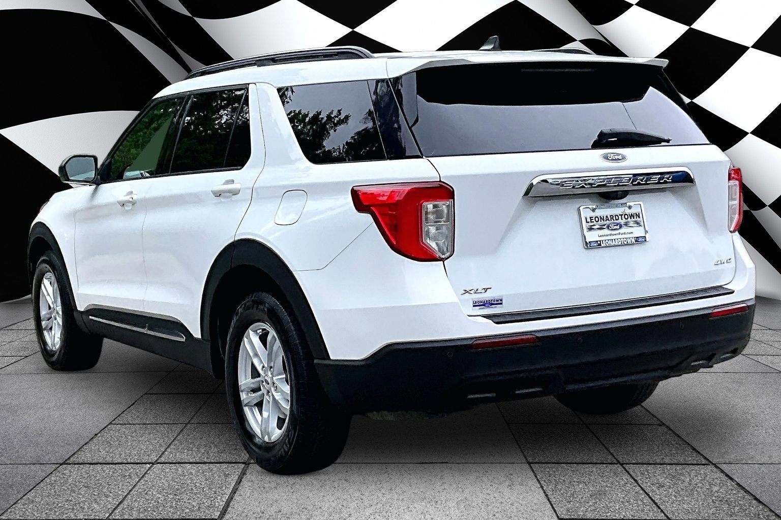 Certified 2021 Ford Explorer XLT AWD/4WD image 12