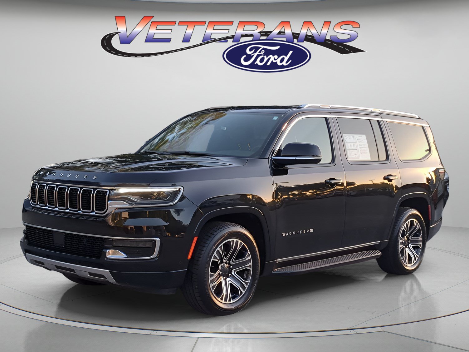 Used 2024 Jeep Wagoneer Series II w/ Flexible Seating Group
