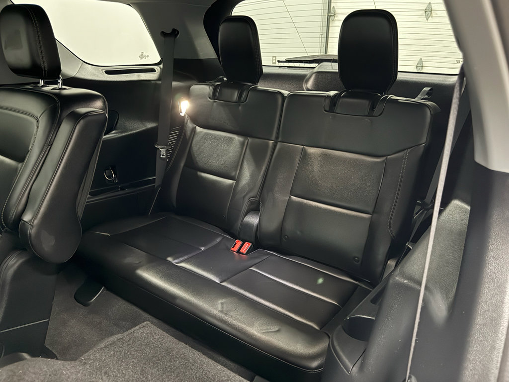 Certified 2022 Ford Explorer XLT w/ Equipment Group 202A image 28